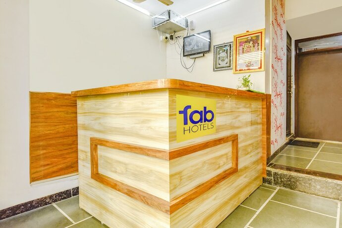Imagen general del Hotel Fabexpress Shree Thakur. Foto 8