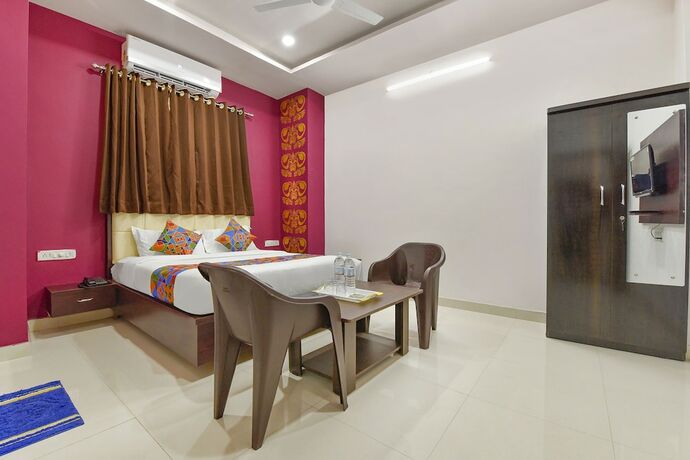 Imagen de la habitación del Hotel Fabexpress Shree Thakur. Foto 19