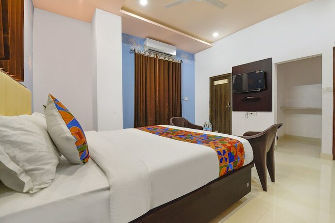 Imagen general del Hotel Fabexpress Shree Thakur. Foto 14