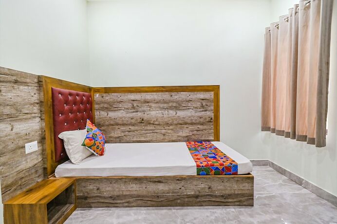 Imagen general del Hotel Fabexpress Siddhi Villa. Foto 8