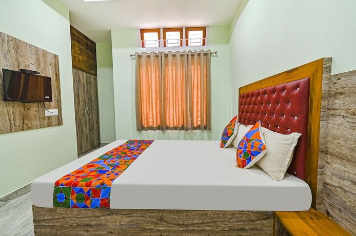 Imagen general del Hotel Fabexpress Siddhi Villa. Foto 10