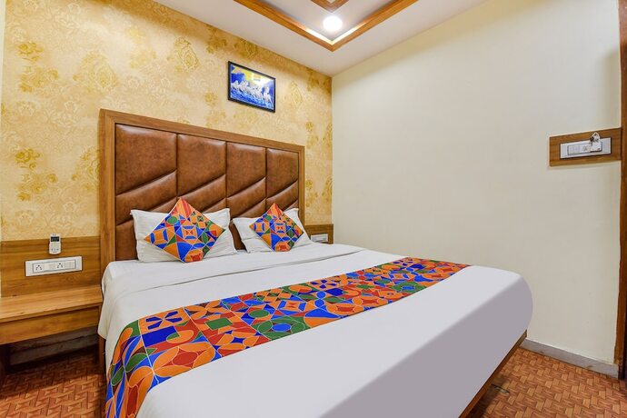 Imagen general del Hotel Fabexpress Silver Inn. Foto 12