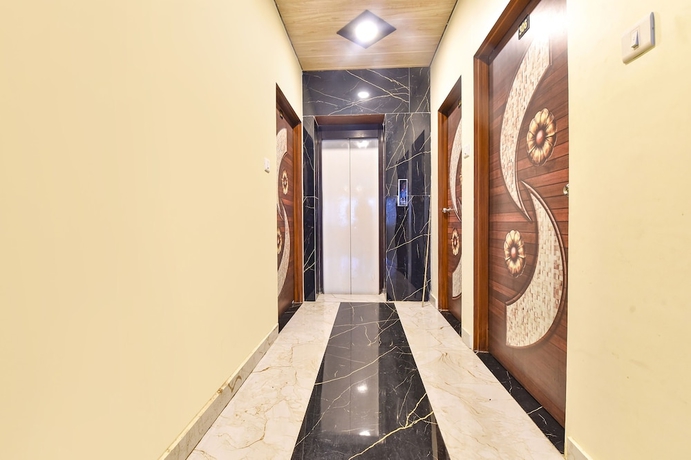 Imagen de los interiores del Hotel Fabexpress Spark. Foto 13