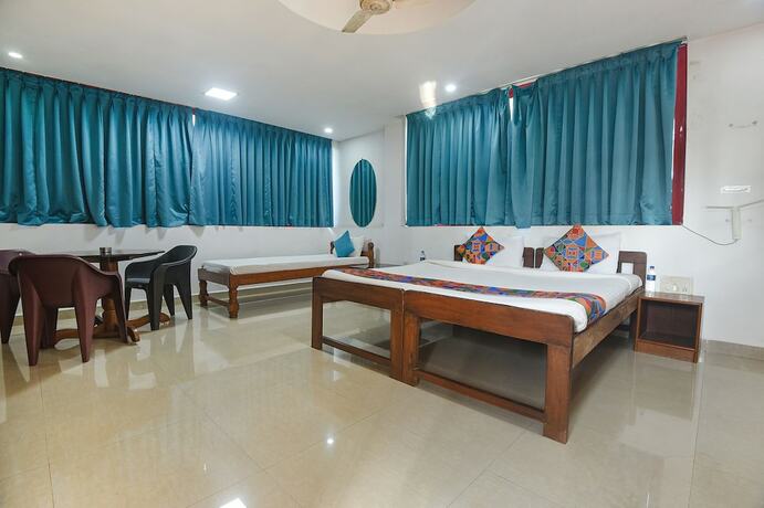 Imagen de la habitación del Hotel Fabexpress Stargaze Beach. Foto 15