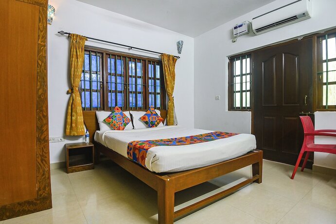 Imagen de la habitación del Hotel Fabexpress Stargaze Beach. Foto 16