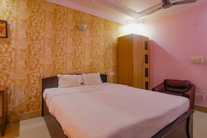 Imagen general del Hotel Fabexpress Superior Nesh Inn. Foto 15