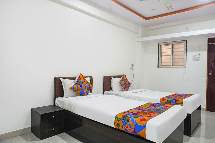 Imagen de la habitación del Hotel Fabexpress Surya. Foto 19