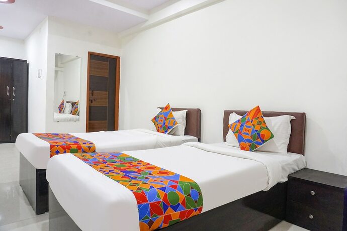 Imagen general del Hotel Fabexpress Surya. Foto 8