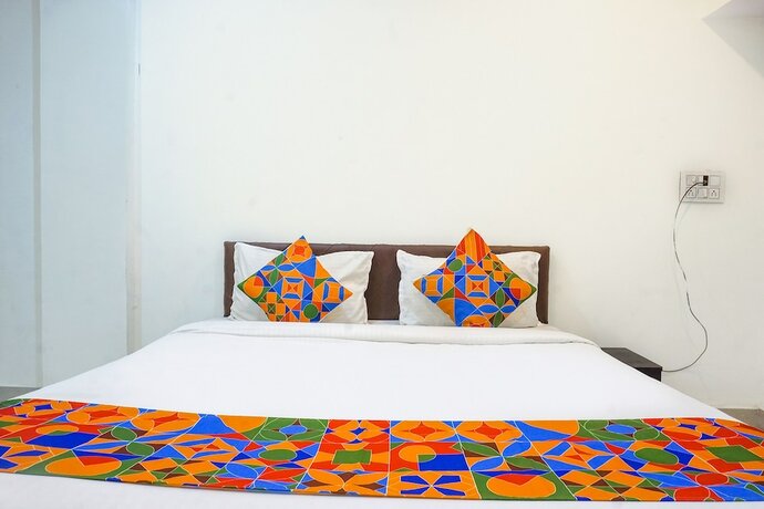 Imagen general del Hotel Fabexpress Surya. Foto 10