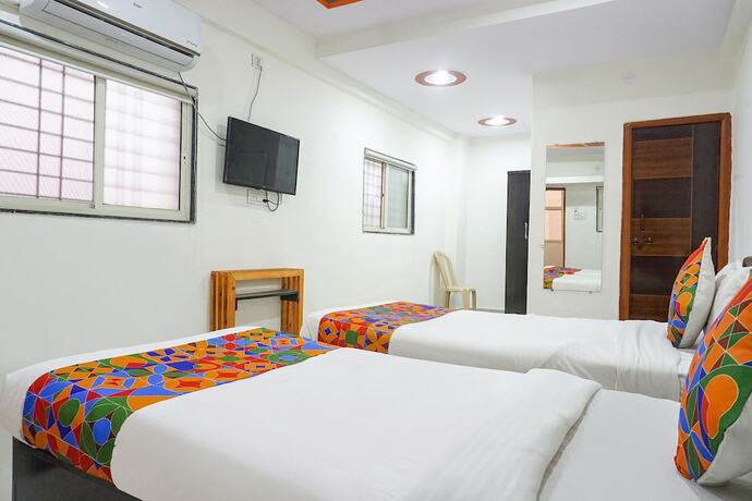 Imagen general del Hotel Fabexpress Surya. Foto 11