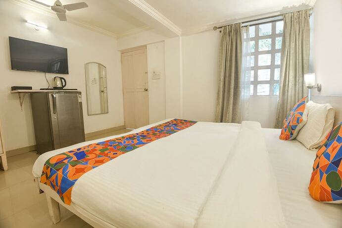 Imagen general del Hotel Fabexpress The Golden Leaf. Foto 8