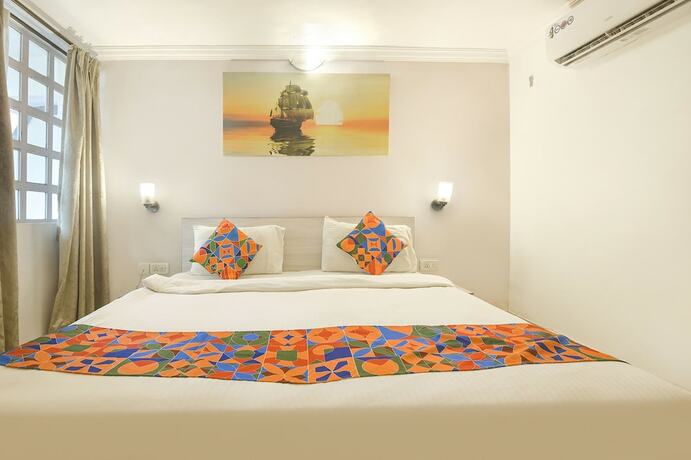 Imagen general del Hotel Fabexpress The Golden Leaf. Foto 15