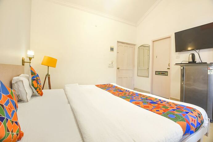 Imagen general del Hotel Fabexpress The Golden Leaf. Foto 16