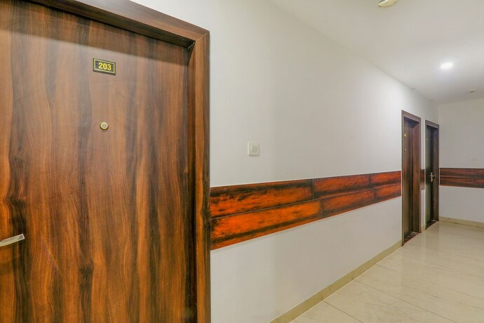 Imagen general del Hotel Fabexpress The Mall Inn. Foto 6