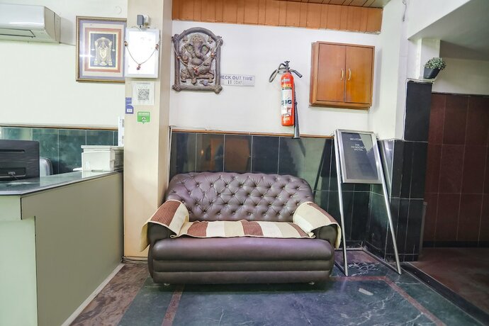 Imagen general del Hotel Fabexpress The Residency. Foto 11