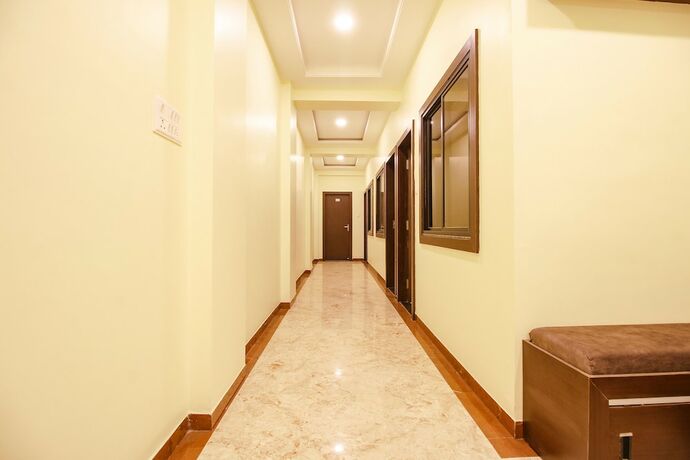 Imagen general del Hotel Fabexpress The Shloka. Foto 8