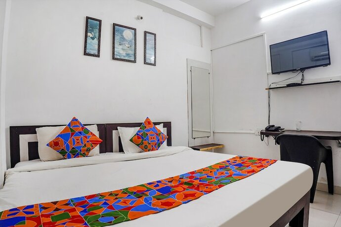 Imagen general del Hotel Fabexpress The Vinayak. Foto 7