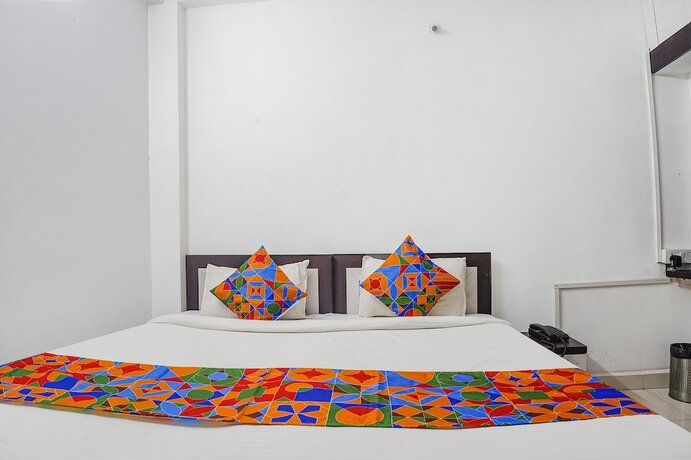 Imagen general del Hotel Fabexpress The Vinayak. Foto 9