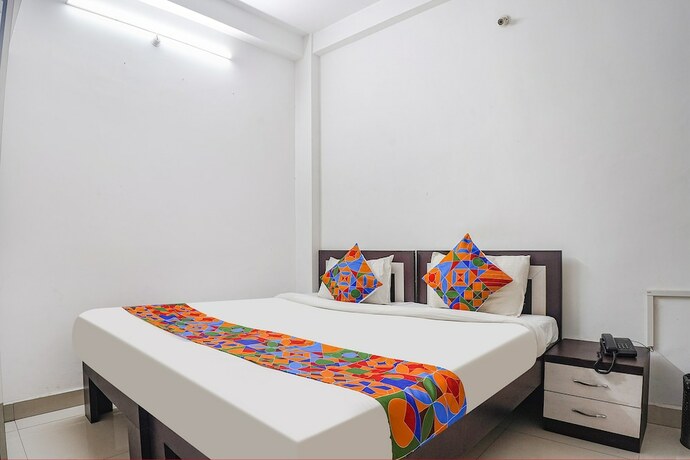 Imagen general del Hotel Fabexpress The Vinayak. Foto 12