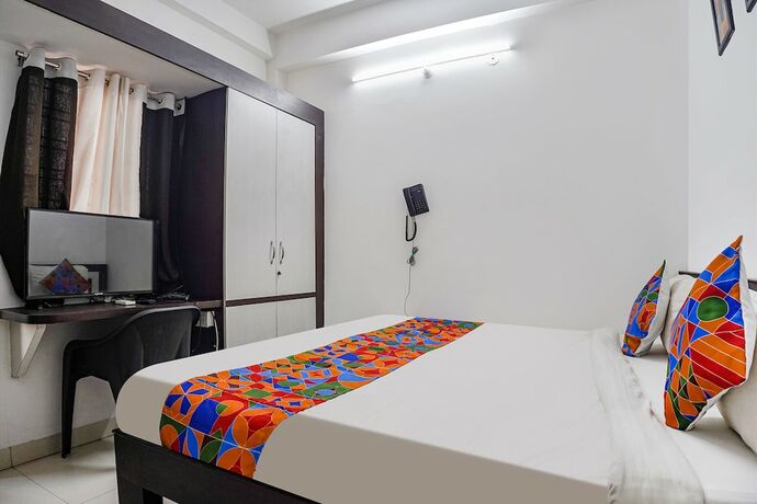 Imagen general del Hotel Fabexpress The Vinayak. Foto 16