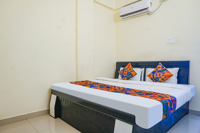 Imagen de la habitación del Hotel Fabexpress Vaishnav Inn. Foto 4