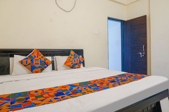 Imagen de la habitación del Hotel Fabexpress Vaishnav Inn. Foto 5