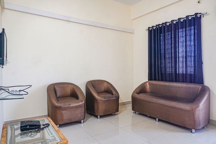 Imagen de los interiores del Hotel Fabexpress Vaishnav Inn. Foto 19