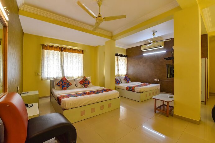 Imagen de la habitación del Hotel Fabexpress Vibrant Residency. Foto 18