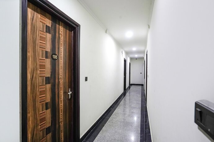 Imagen general del Hotel Fabhotel 17 Suites. Foto 8