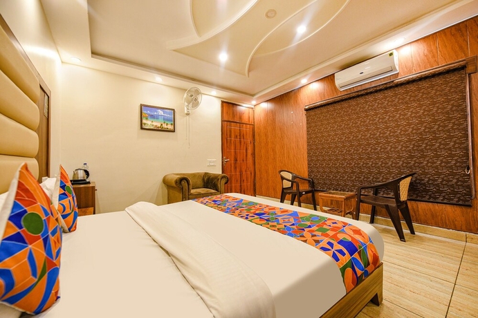 Imagen de la habitación del Hotel Fabhotel 4 Seasons. Foto 3