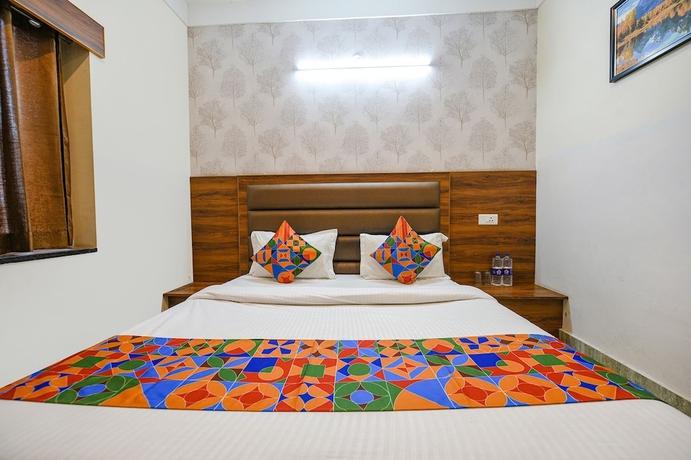 Imagen de la habitación del Hotel Fabhotel 4 Seasons. Foto 8