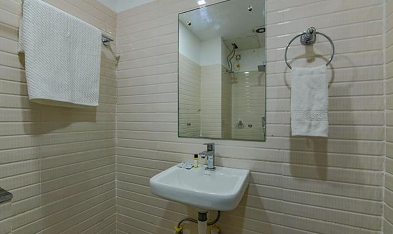 Imagen general del Hotel Fabhotel 9Th Street. Foto 9