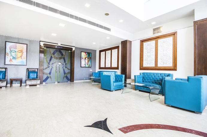 Imagen de los interiores del Hotel Fabhotel Aay Kay Model Town. Foto 15