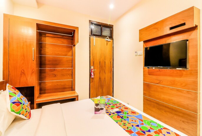 Imagen de la habitación del Hotel Fabhotel Admiral Andheri. Foto 18