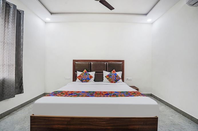 Imagen de la habitación del Hotel Fabhotel Akash Inn. Foto 3