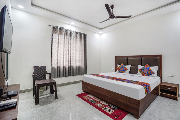 Imagen de la habitación del Hotel Fabhotel Akash Inn. Foto 4