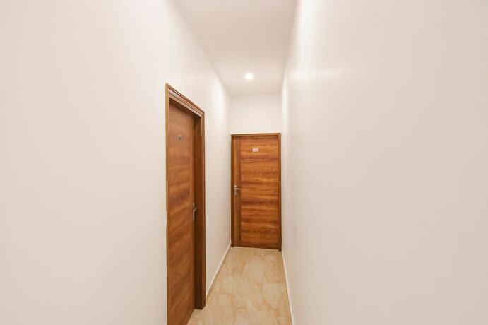 Imagen general del Hotel Fabhotel Ambassador. Foto 11
