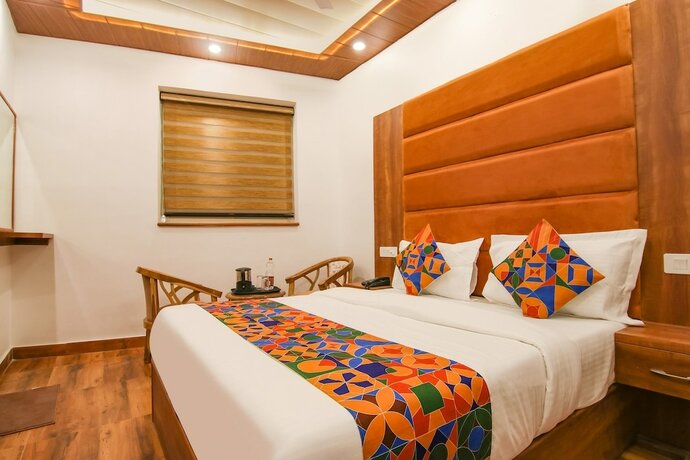 Imagen de la habitación del Hotel Fabhotel Ambassador. Foto 20