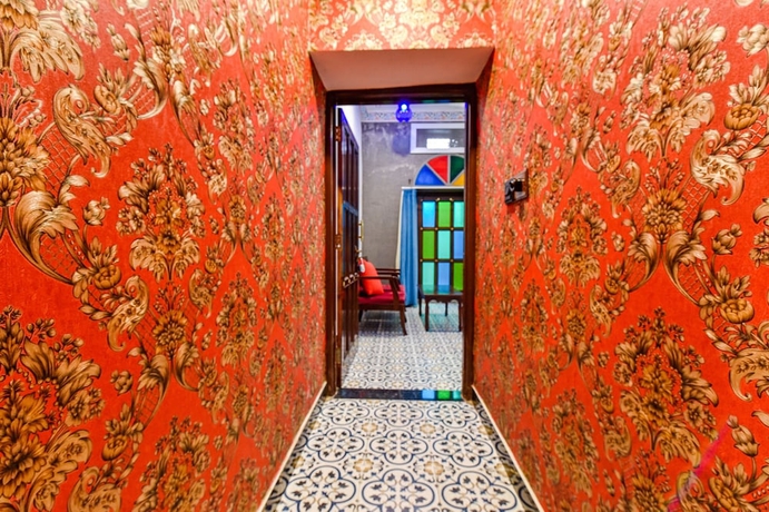 Imagen de los interiores del Hotel Fabhotel Ambika Chirwa House. Foto 16