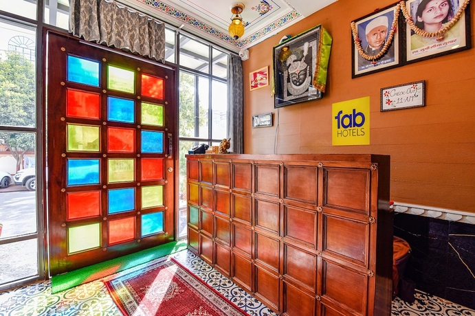 Imagen de los interiores del Hotel Fabhotel Ambika Chirwa House. Foto 18