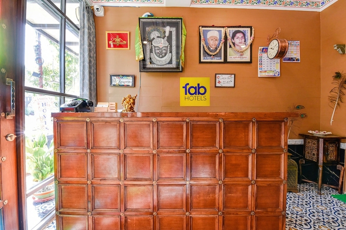 Imagen de los interiores del Hotel Fabhotel Ambika Chirwa House. Foto 19