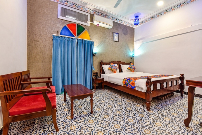 Imagen de la habitación del Hotel Fabhotel Ambika Chirwa House. Foto 10