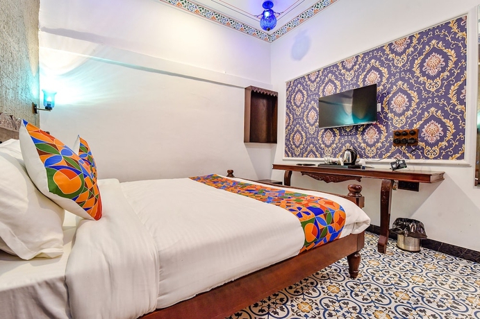 Imagen de la habitación del Hotel Fabhotel Ambika Chirwa House. Foto 11