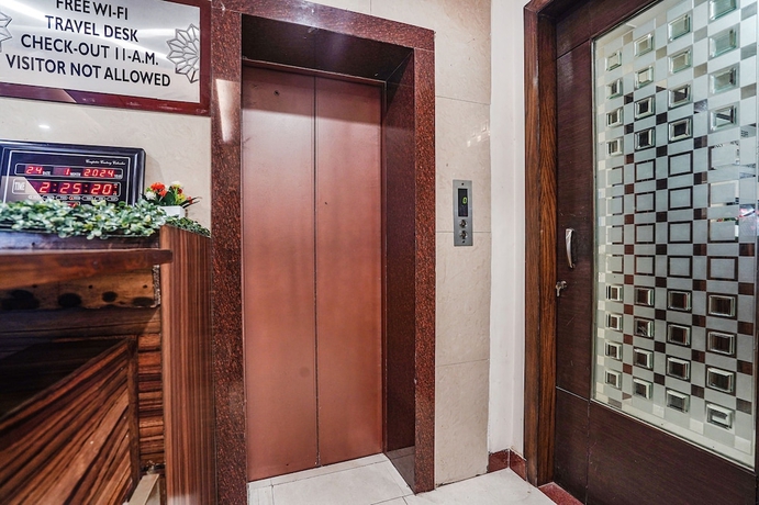 Imagen de los interiores del Hotel Fabhotel Amman. Foto 8