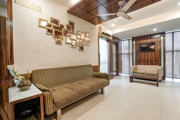 Imagen de los interiores del Hotel Fabhotel Amman. Foto 18