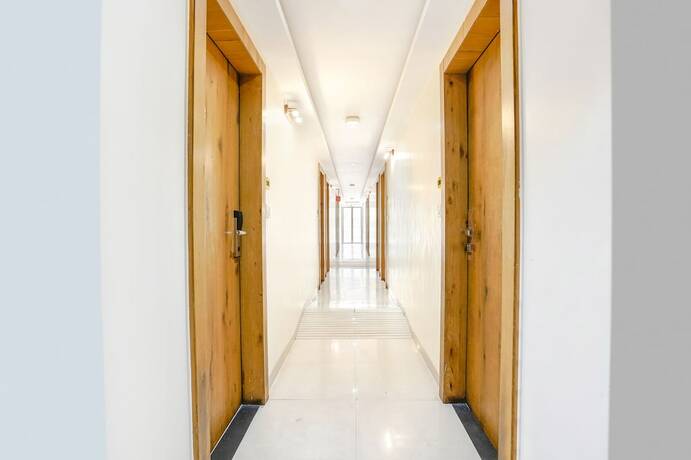 Imagen general del Hotel Fabhotel Anam International. Foto 10