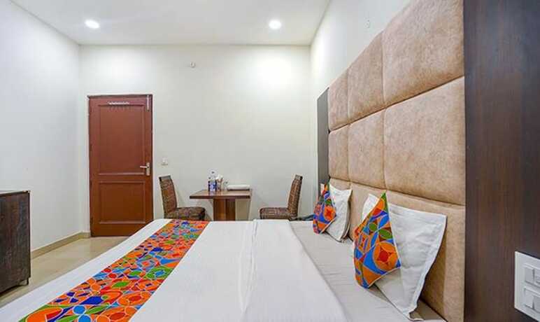 Imagen de la habitación del Hotel Fabhotel Annapurna. Foto 16