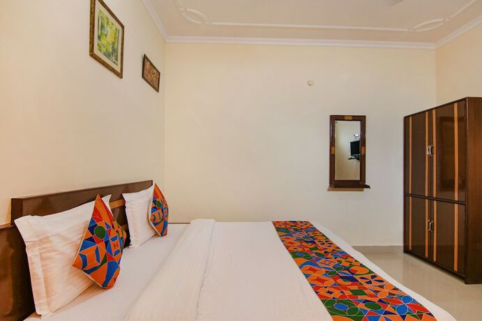Imagen general del Hotel Fabhotel Anuj Regency. Foto 12