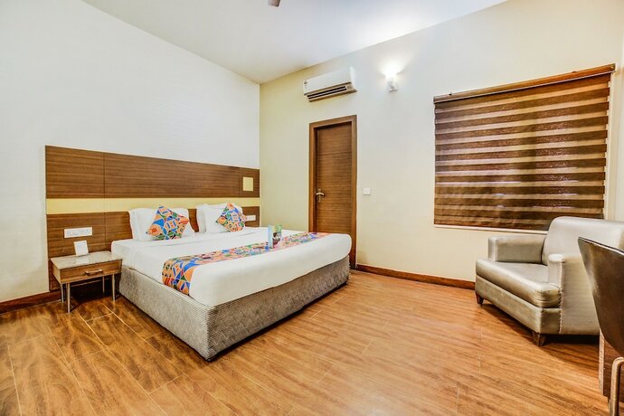 Imagen de la habitación del Hotel Fabhotel Aqua. Foto 18