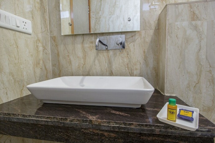 Imagen de la habitación del Hotel Fabhotel Aries Delhi Airport. Foto 6